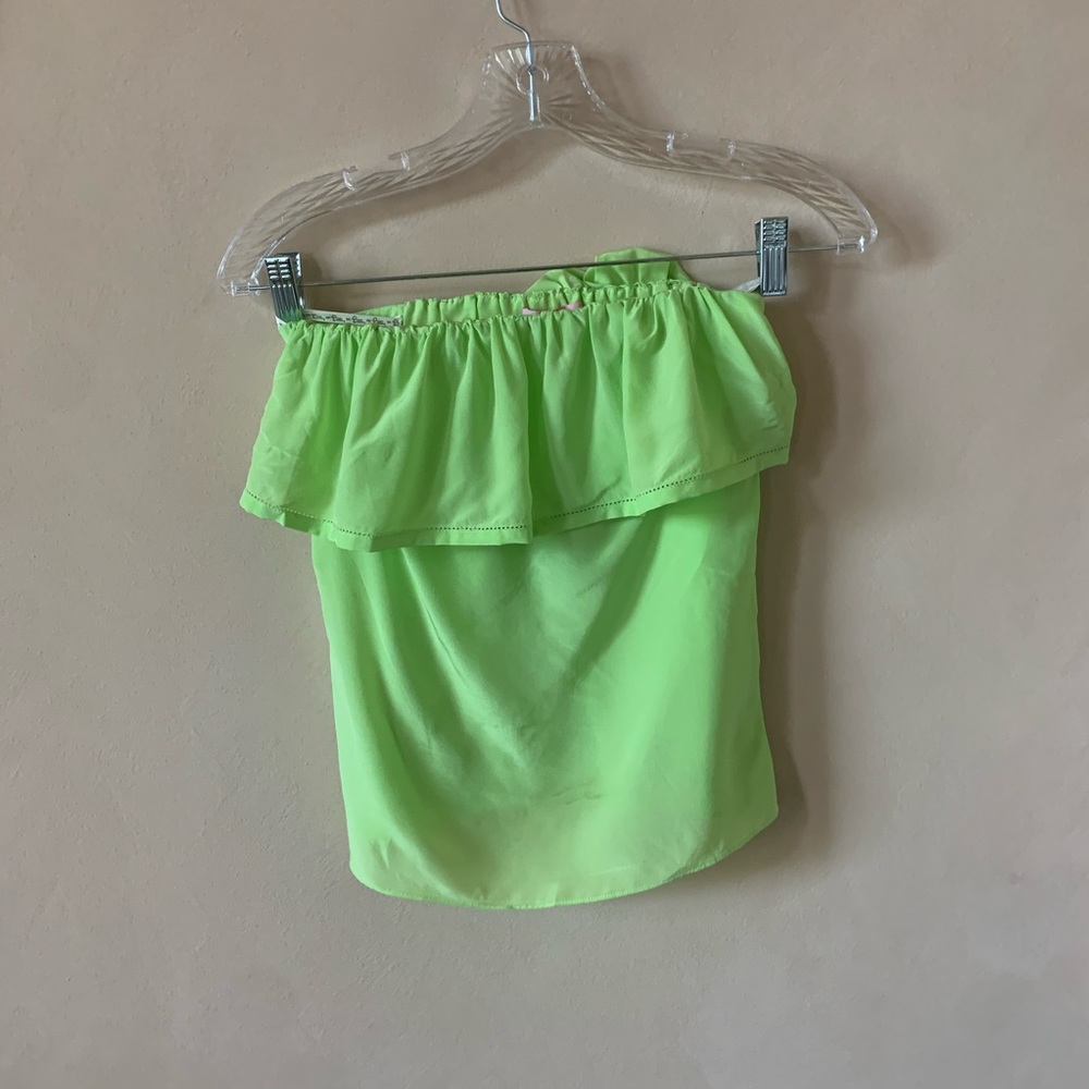 NWT SLEEVELESS LILLY PULITZER TOP